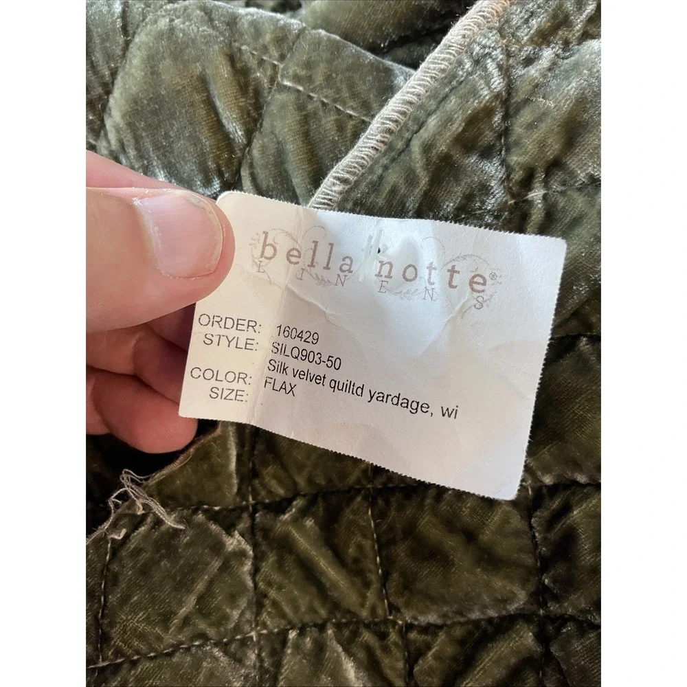 Bella Notte Green silk velvet Queen quilted coverlet,  yardage , new 18